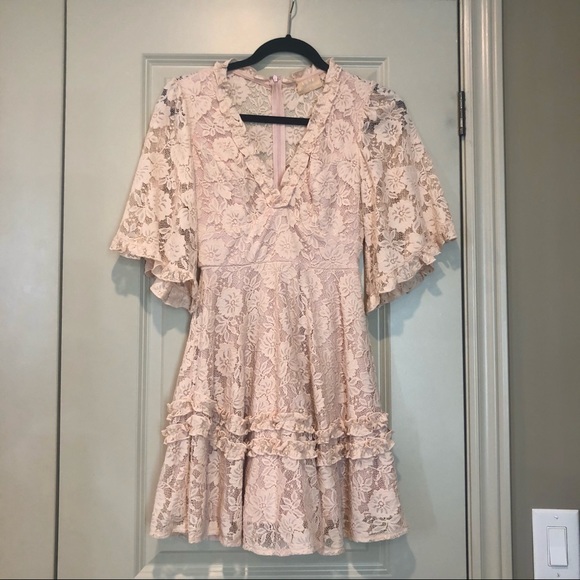 Mini lace dress - Picture 2 of 3